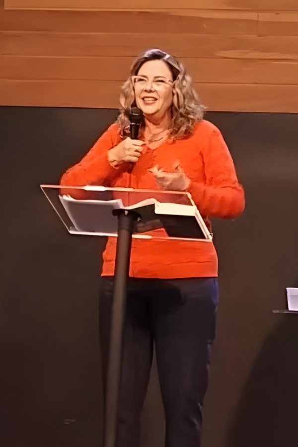 Tânia Kerr de Oliveira